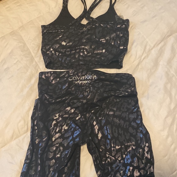 Workout set! - Picture 2 of 2